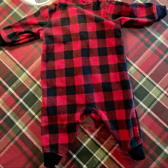 Child of Mine Boys Zip Up Footless Pajamas 0-3 months Black+Red Plaid Reindeer - Picture 5 of 6